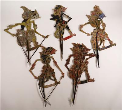 Fünf Schattenspiel-Figuren "Wayang Kulit", Indonesien, wohl 1. Hälfte 20. Jahrhundert - Christmas auction - Silver, glass, porcelain, graphics, militaria, carpets