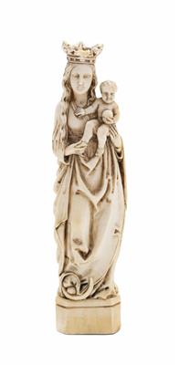 Madonna mit Kind im gotischen Stil, vermutlich Frankreich, Dieppe, 19. Jahrhundert - Vánoční aukce - Stříbro, sklo, porcelán, Moderní umění grafika, koberce