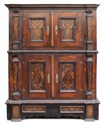 Renaissance Doppelschrank, in späterer Zeit umgearbeitet und ergänzt - Christmas auction