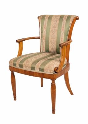 Zierliches Biedermeier Fauteuil um 1830/40 - WEIHNACHTSAUKTION