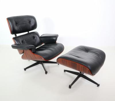Lounge Chair mit Ottoman Mod.70, nach einem Entwurf von Charles  &  Ray Eames 1956 - SUMMER AUCTION