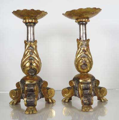 Paar Kerzenleuchter im Barockstil - Porcellana, vetro e oggetti da collezione