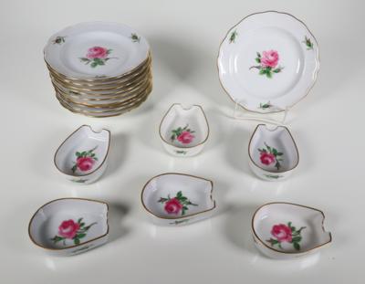 10 kleine Teller, 6 kleine Ascher, Meissen, 1950er-Jahre - Porcelán, sklo a sběratelské předměty