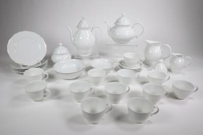 Kaffe-, Teeserviceteile, Augarten, Wien, 2. Hälfte 20. Jahrhundert - Porcelain, glass and collectibles