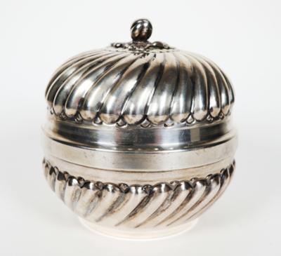 Silber Deckeldose, 1. Hälfte 20. Jahrhundert - Porzellan, Glas und Sammelgegenstände