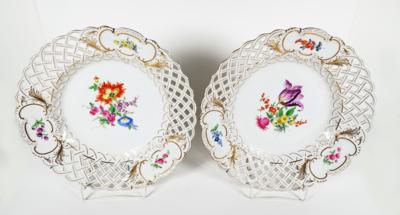 2 Gitterschalen, Meissen, um 1970 - Porcelain, glass and collectibles