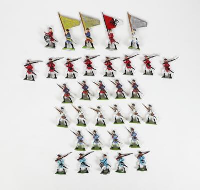 Konvolut von ca. 33 Zinn Standsoldaten, "Infanterie des 18. Jahrhunderts" - Porcelán, sklo a sběratelské předměty