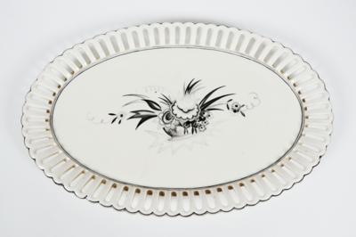 Ovale Platte, Vereinigte Wiener und Gmundner Keramik, 1913-23 - Porcelán, sklo a sběratelské předměty