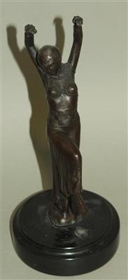 Bronzefigur "Tänzerin" - Antiques, art and jewellery