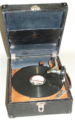 Koffergrammophon "The Celesta Machine" - Antiques, art and jewellery
