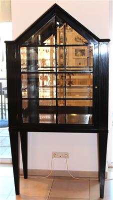 Vitrine - Antiques, art and jewellery