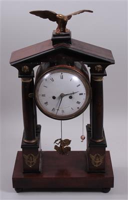 Wiener Biedermeier Kommodenuhr - Umění, starožitnosti, šperky