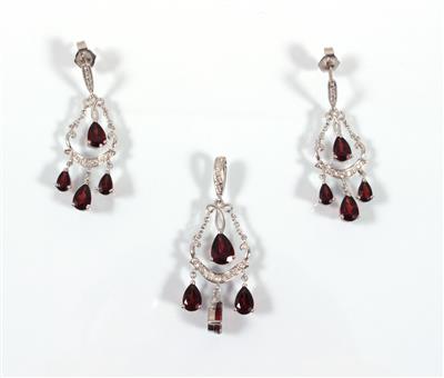 Granat- Diamantohrsteckgehänge und Anhänger - Antiques, art and jewellery