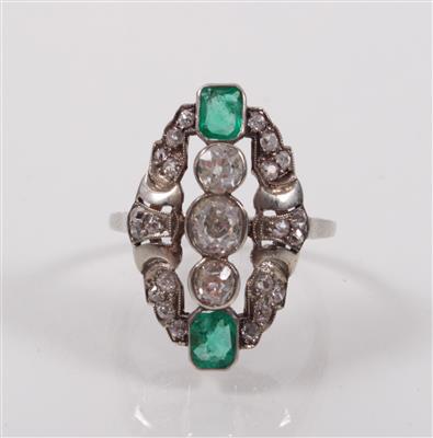 Smaragd- Altschliffdiamantdamenring - Umění, starožitnosti, šperky