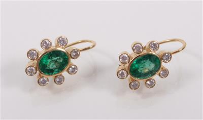 Smaragd-Brillantohrringe zus. ca. 2,40 ct/0,80 ct, - Umění, starožitnosti, šperky