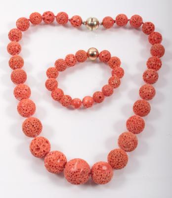 Korallenhalskette und - armkette, (Schwammkoralle) - Antiques, art and jewellery