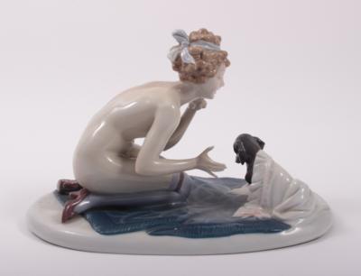 Porzellanfigurengruppe "Frauenakt mit Dackel" - Arte, antiquariato e gioielli