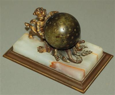 Bronzefigur "Amor mit Himmels-globus" - Arte e antiquariato