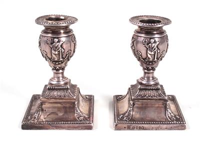 Victorianisches Kerzenleuchterpaar - Arte, antiquariato e gioielli