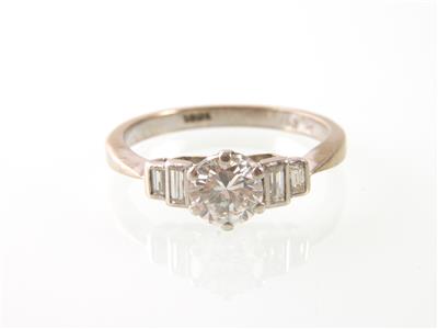 Brillant-Diamant Ring zus. ca. 0,85 ct - Klenoty a náramkové