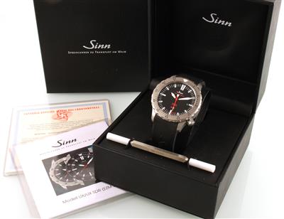 Sinn Hydro UX - Jewellery and watches