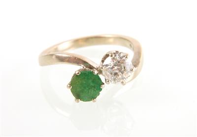 Brillant-Smaragdring zus. ca. 1,40 ct - Schmuck und Uhren